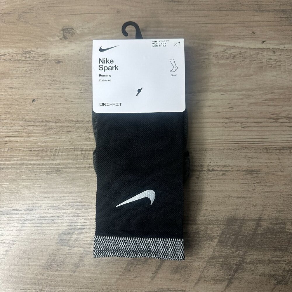 NWT Nike Dri-Fit Spark Unisex Cushioned Crew Running Socks Size Small (Black) - Picture 2 of 11